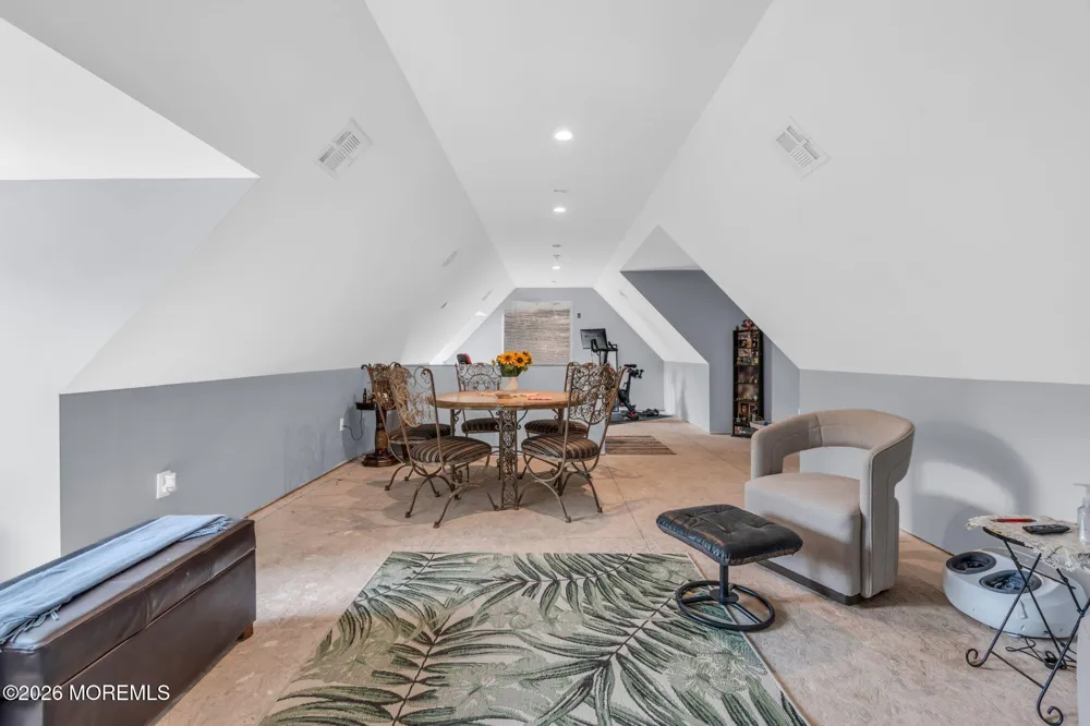 101 Oxford Lane Aberdeen, NJ 07747