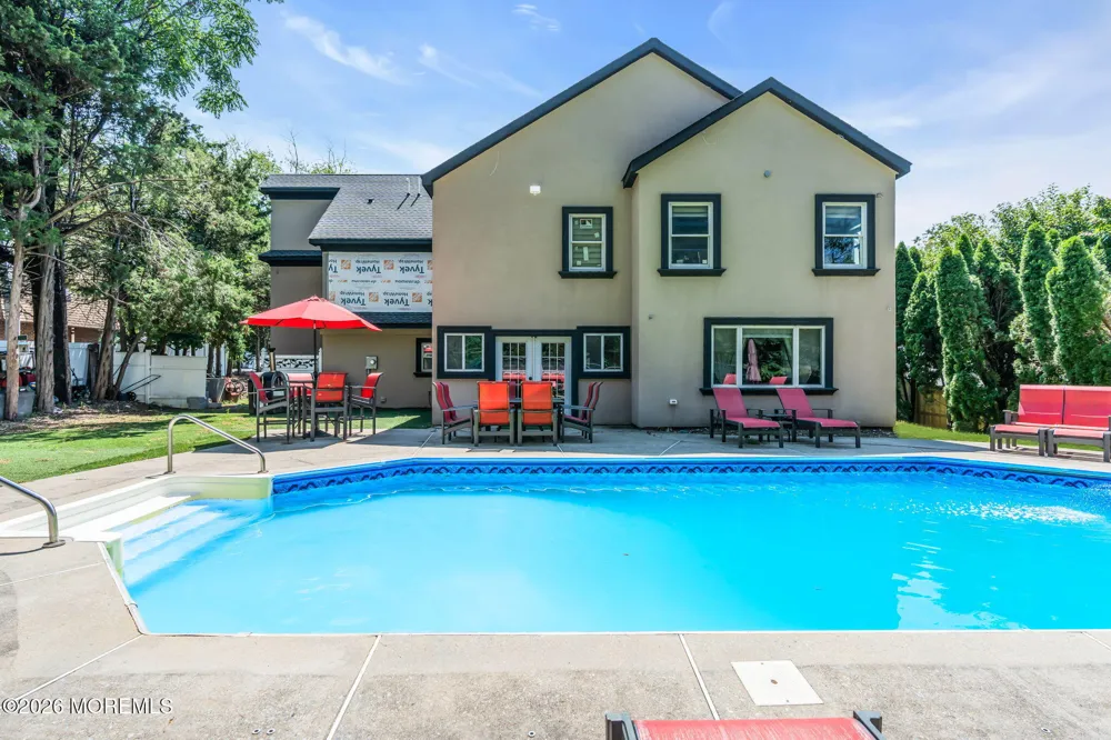 101 Oxford Lane Aberdeen, NJ 07747