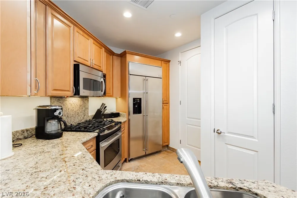 2220 Village Walk Drive #3220 Henderson, NV 89052