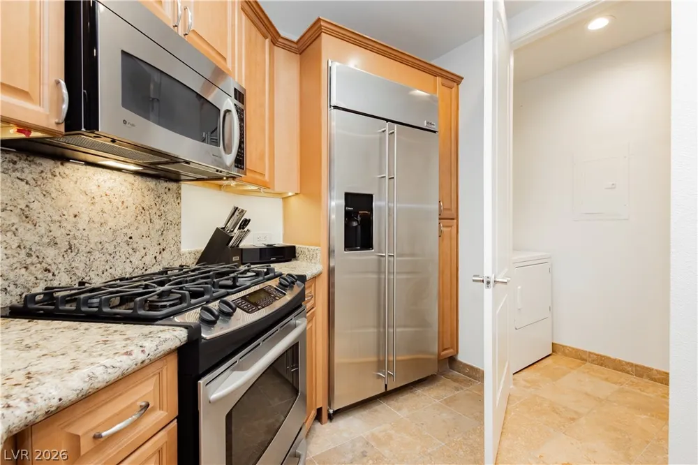 2220 Village Walk Drive #3220 Henderson, NV 89052
