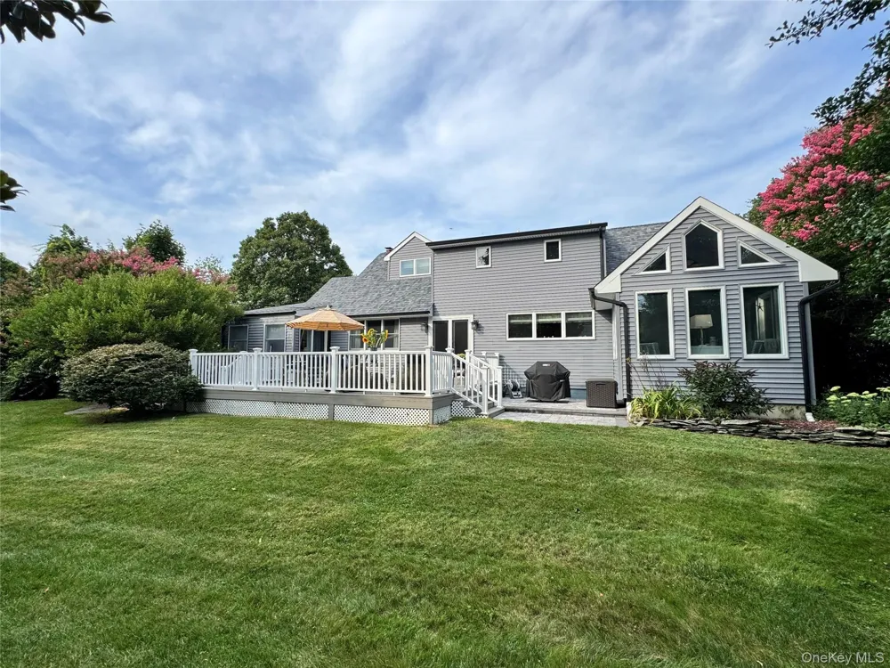51 Bayway Avenue Bay Shore, NY 11706