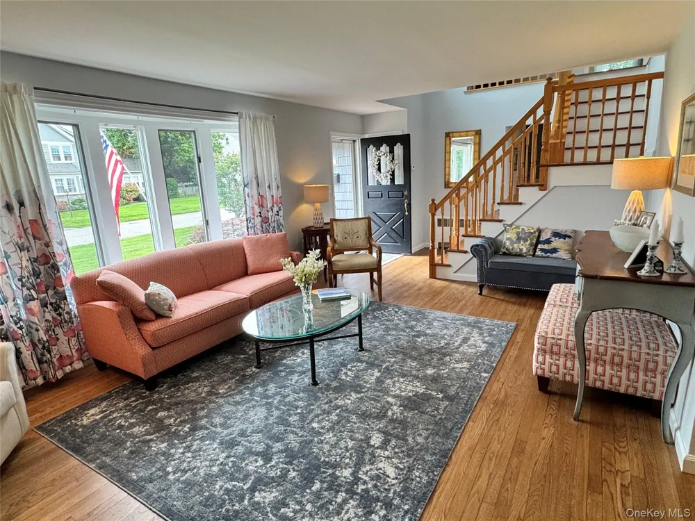51 Bayway Avenue Bay Shore, NY 11706