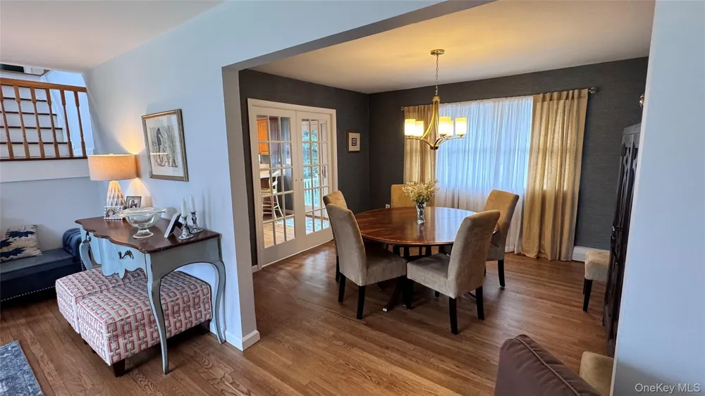 51 Bayway Avenue Bay Shore, NY 11706