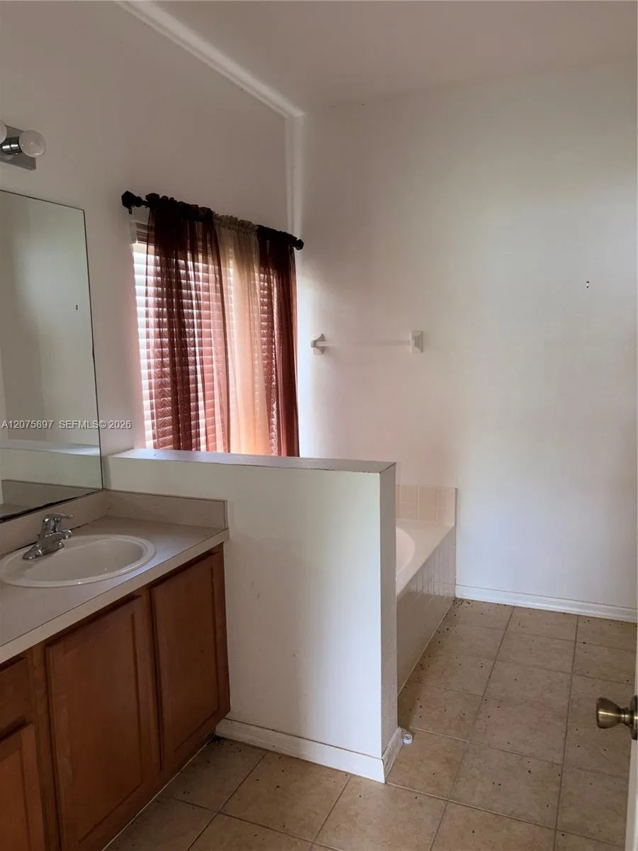 79 WHEATFIELD DR Palm Coast, FL 32164