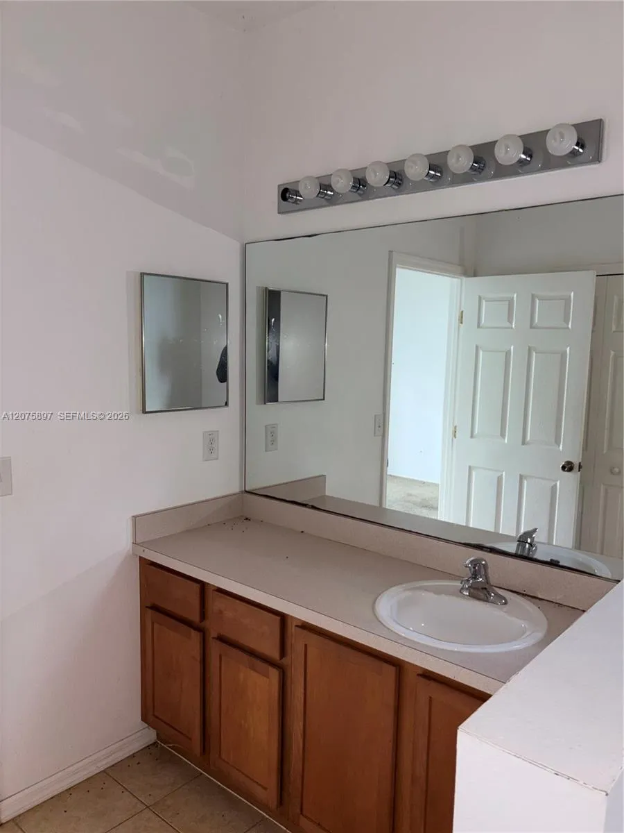 79 WHEATFIELD DR Palm Coast, FL 32164