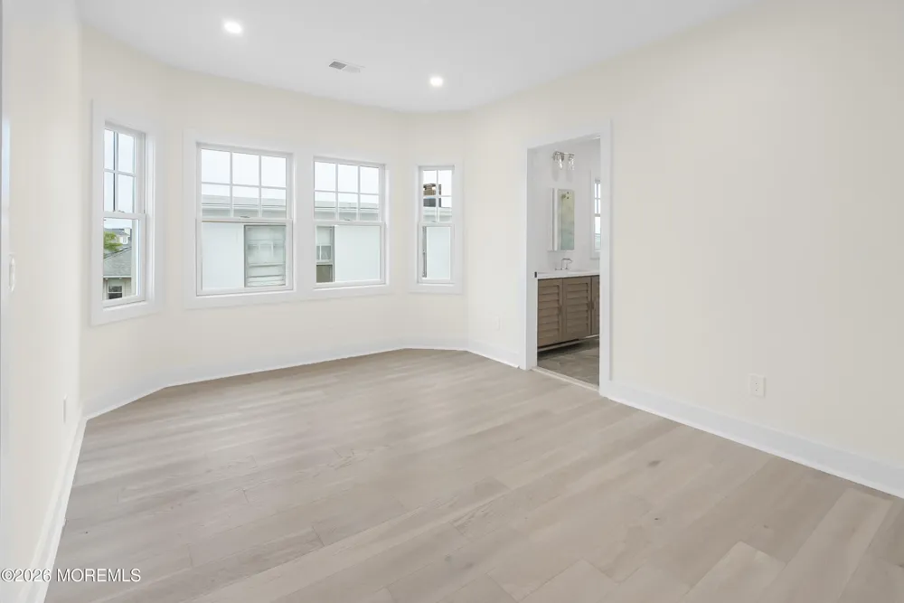 205 Edgemont Drive #3 Loch Arbour Village, NJ 07711