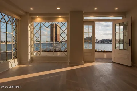 205 Edgemont Drive #1