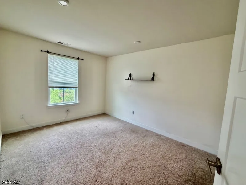 17 Sierra Pl Sparta, NJ 07871