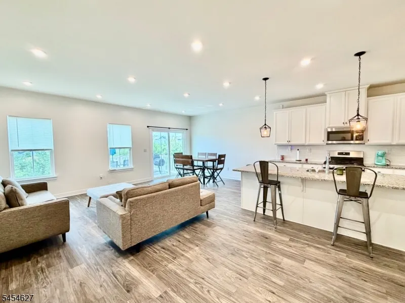 17 Sierra Pl Sparta, NJ 07871
