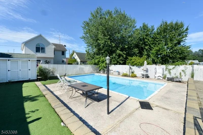 186 Palmer Ter Wood-Ridge, NJ 07075