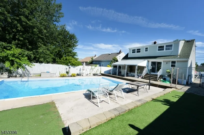 186 Palmer Ter Wood-Ridge, NJ 07075