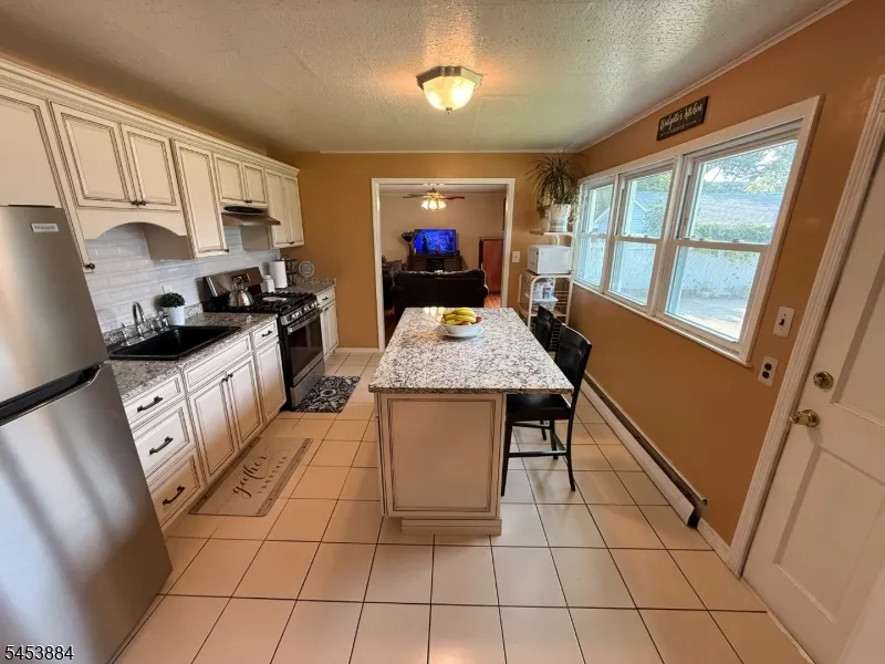 2116 Pleasant Pkwy Union, NJ 07083