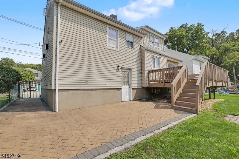 378 Riverside Ave Rutherford, NJ 07070