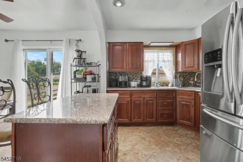 378 Riverside Ave Rutherford, NJ 07070