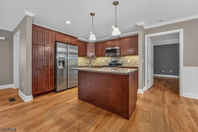 309 Turkey Top Rd Lebanon, NJ 07865