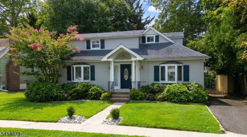 45 Brook St Springfield, NJ 07081