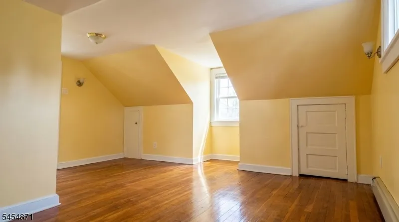45 Brook St Springfield, NJ 07081