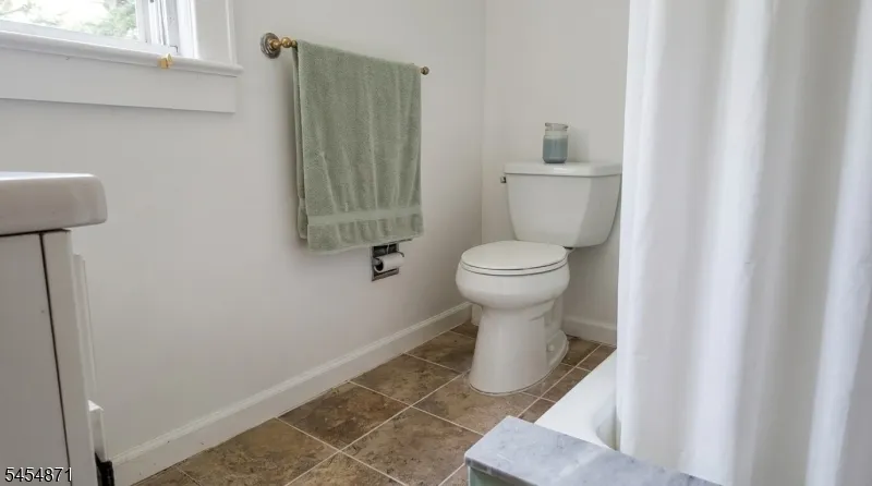 45 Brook St Springfield, NJ 07081