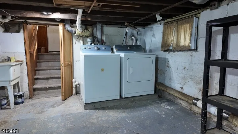 45 Brook St Springfield, NJ 07081