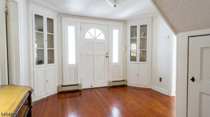 45 Brook St Springfield, NJ 07081