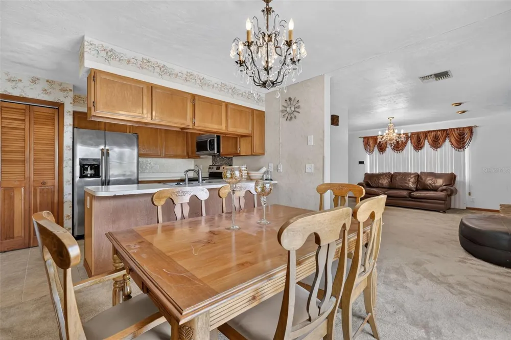2215 NE 45TH AVENUE #3 ocala, FL 34470