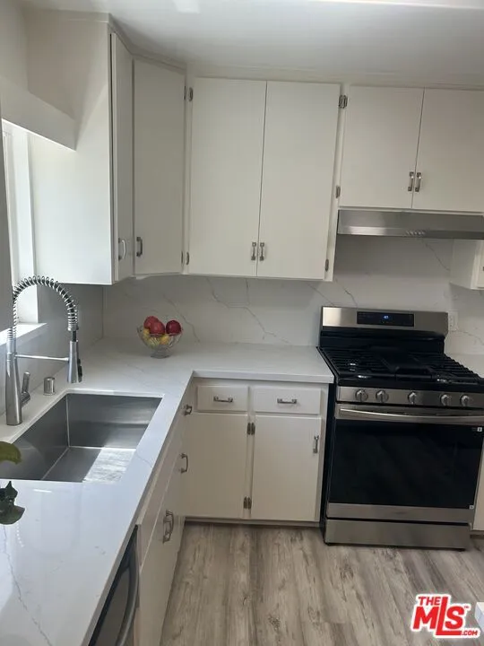 4915 Indian Wood Road #500 Culver City, CA 90230