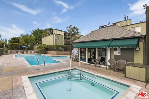 4915 Indian Wood Road #500