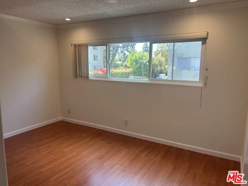 4915 Indian Wood Road #500 Culver City, CA 90230