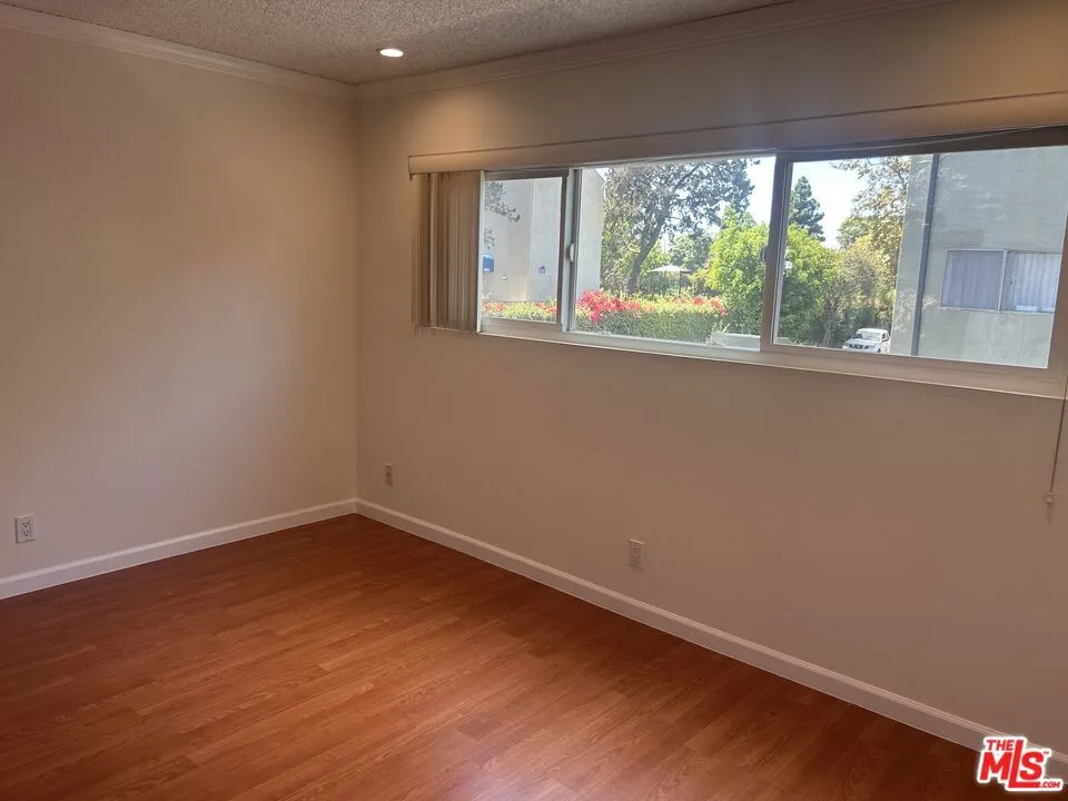 4915 Indian Wood Road #500 Culver City, CA 90230