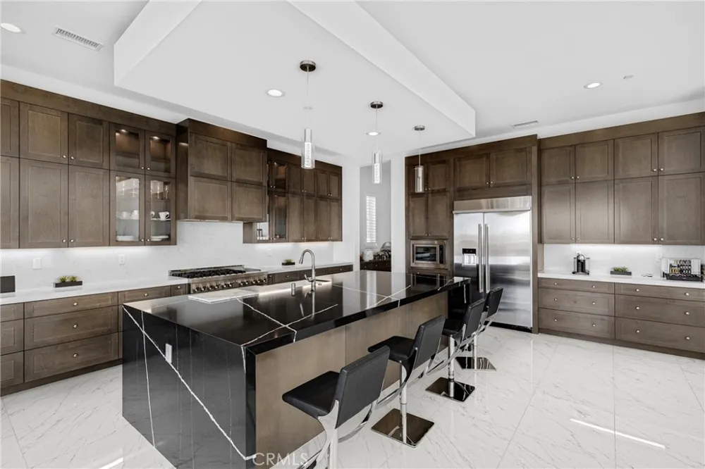11701 Greenwood Drive Porter Ranch, CA 91326