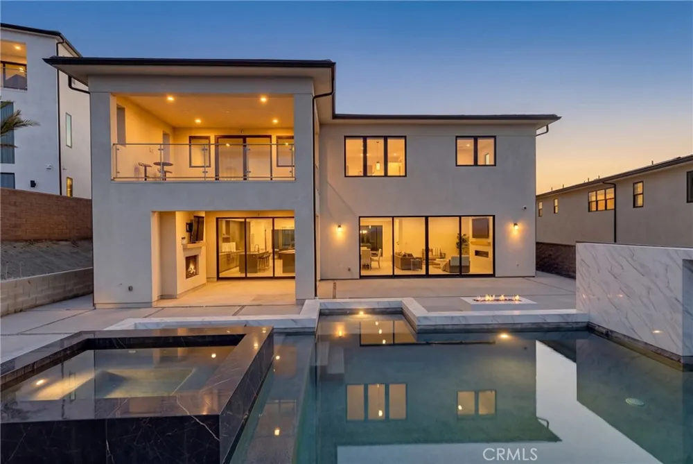 11701 Greenwood Drive Porter Ranch, CA 91326