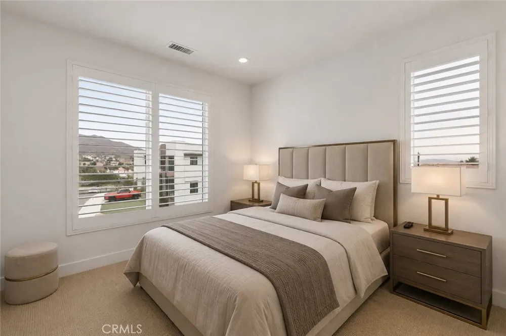 11701 Greenwood Drive Porter Ranch, CA 91326