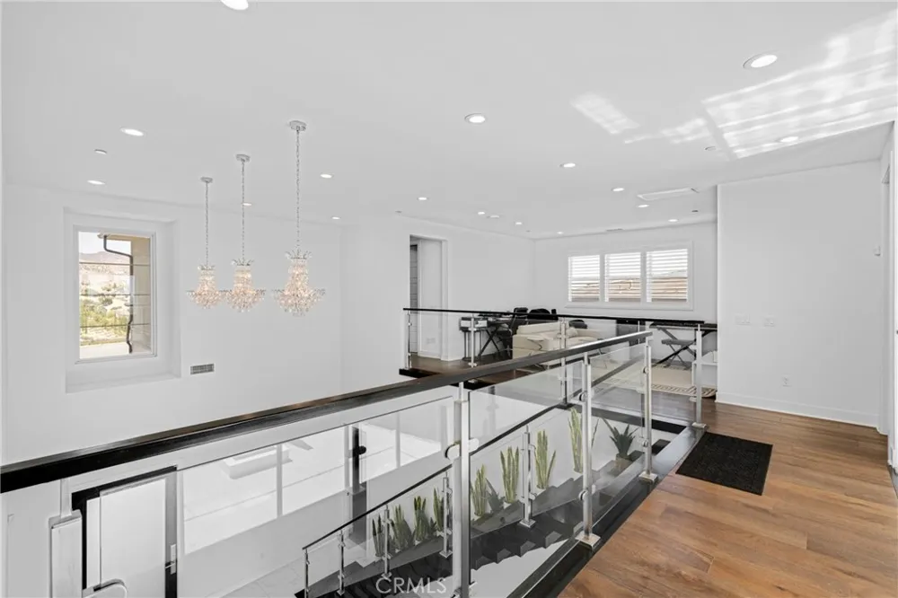 11701 Greenwood Drive Porter Ranch, CA 91326