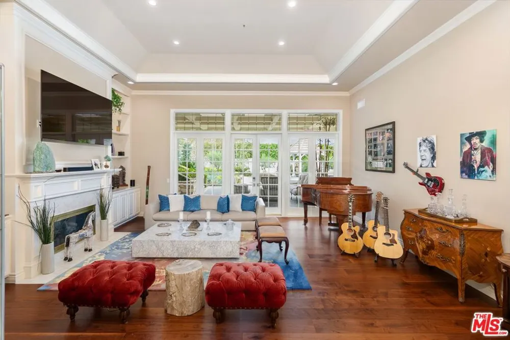 1403 Kingsboro Court Westlake Village, CA 91362