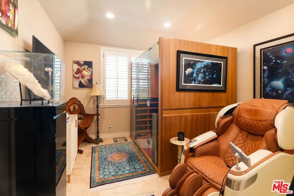 1403 Kingsboro Court Westlake Village, CA 91362