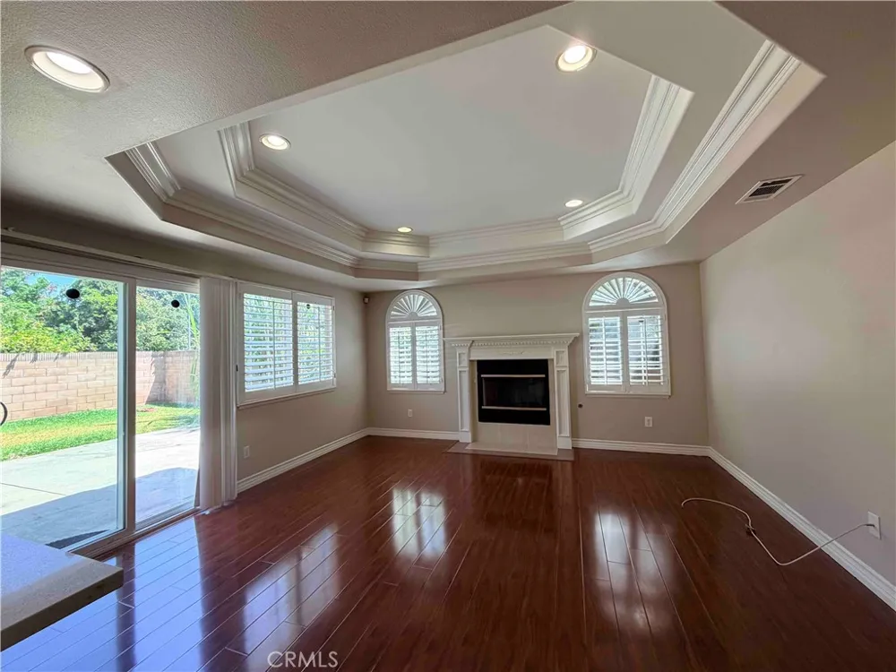 5618 Encinita Avenue Temple City, CA 91780