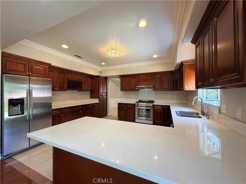 5618 Encinita Avenue Temple City, CA 91780