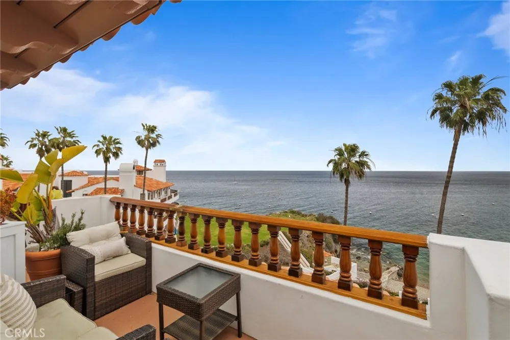 91 Playa Azul Avalon, CA 90704