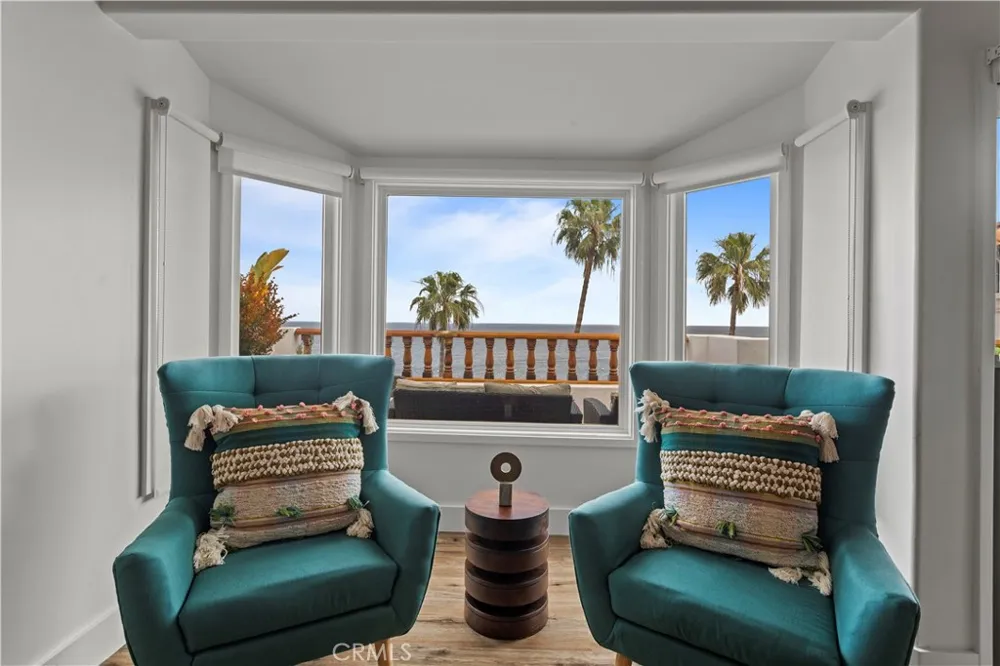91 Playa Azul Avalon, CA 90704
