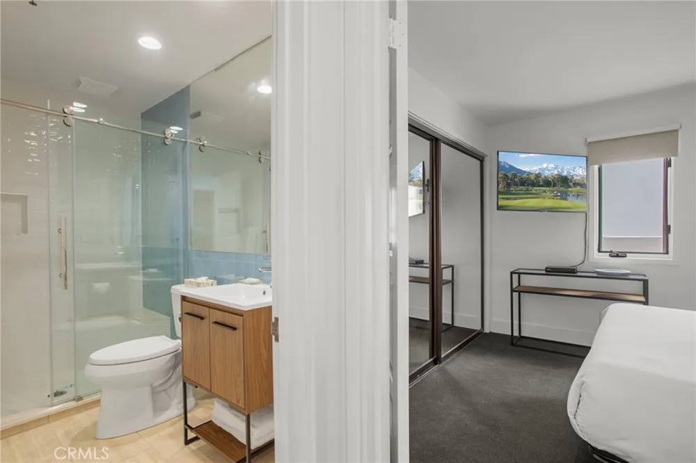 91 Playa Azul Avalon, CA 90704