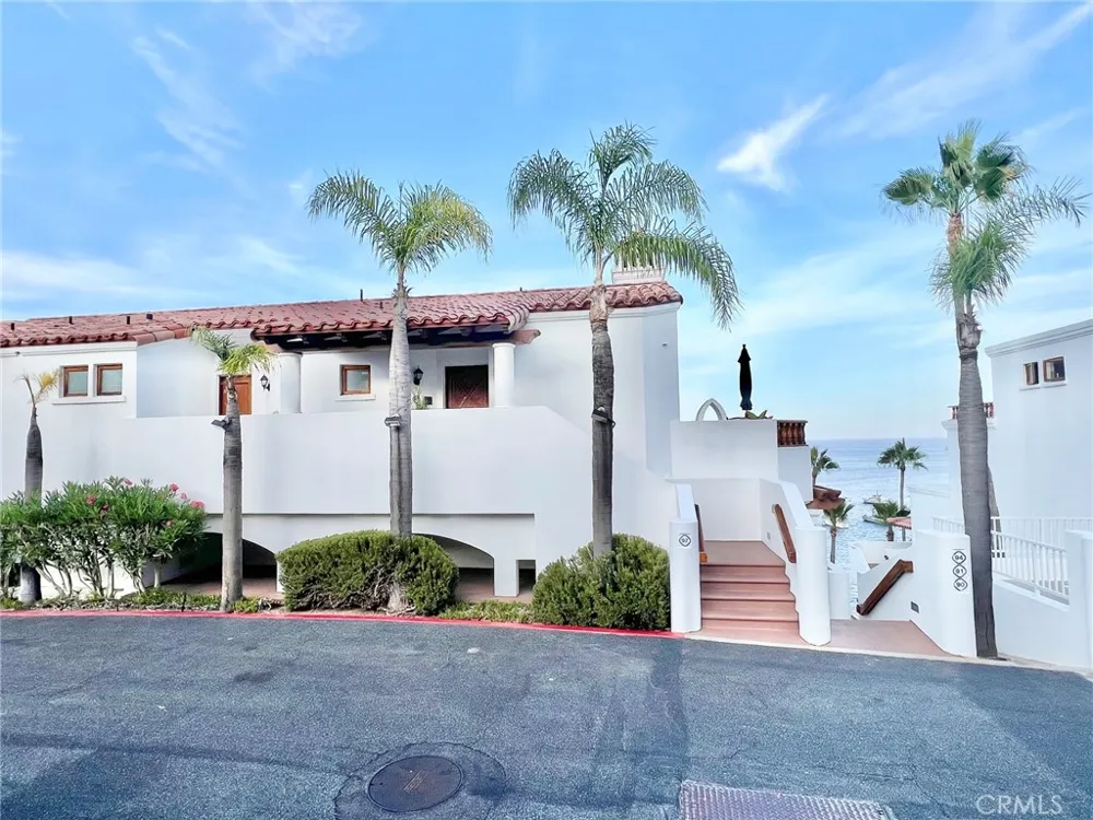 91 Playa Azul Avalon, CA 90704
