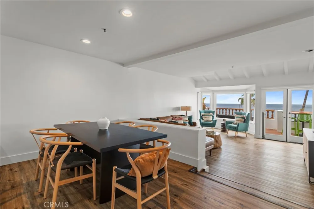 91 Playa Azul Avalon, CA 90704