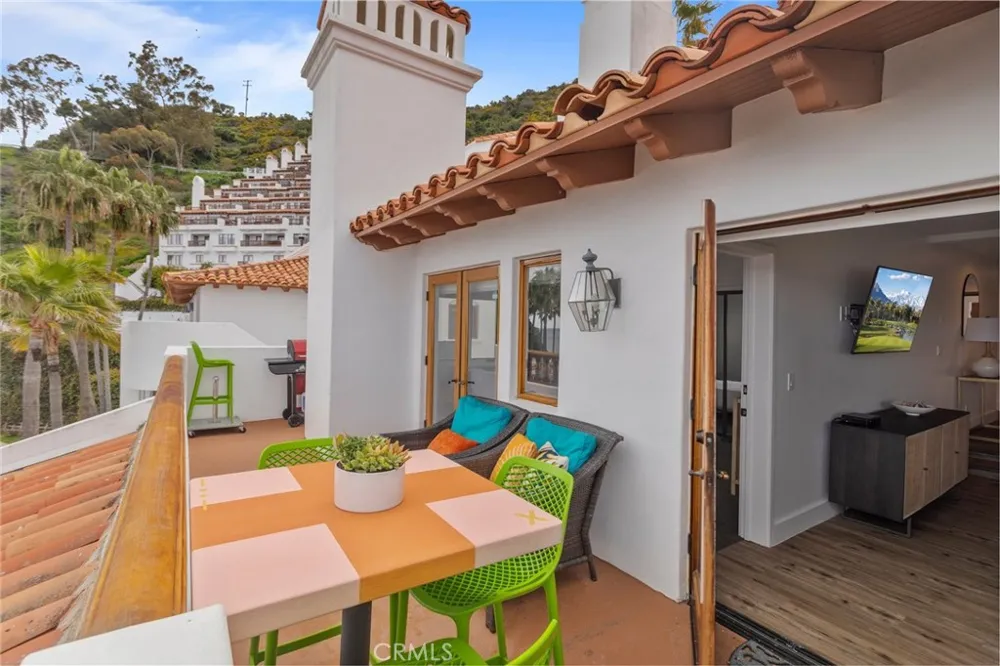91 Playa Azul Avalon, CA 90704