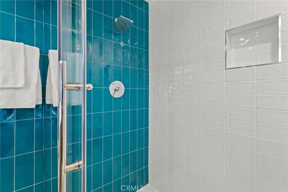 91 Playa Azul Avalon, CA 90704