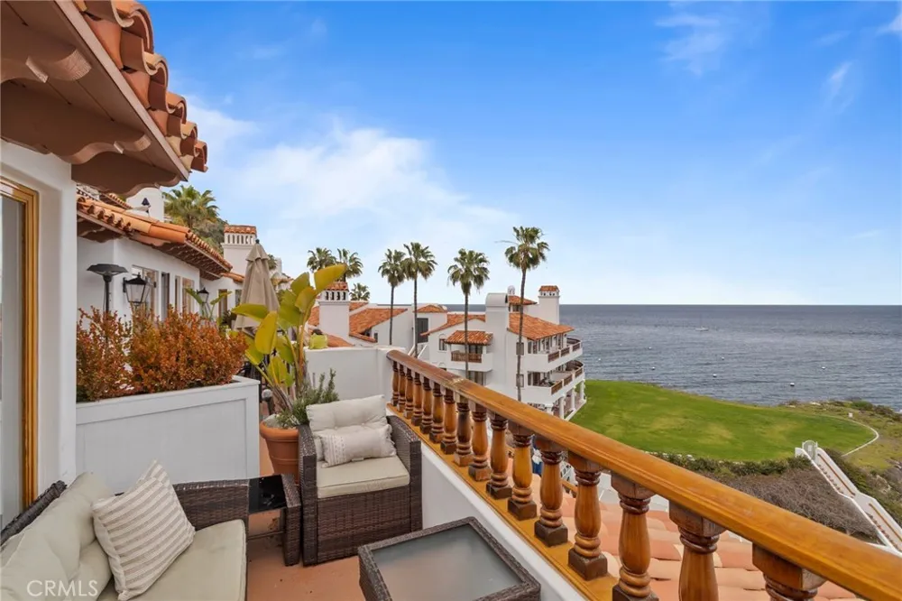 91 Playa Azul Avalon, CA 90704
