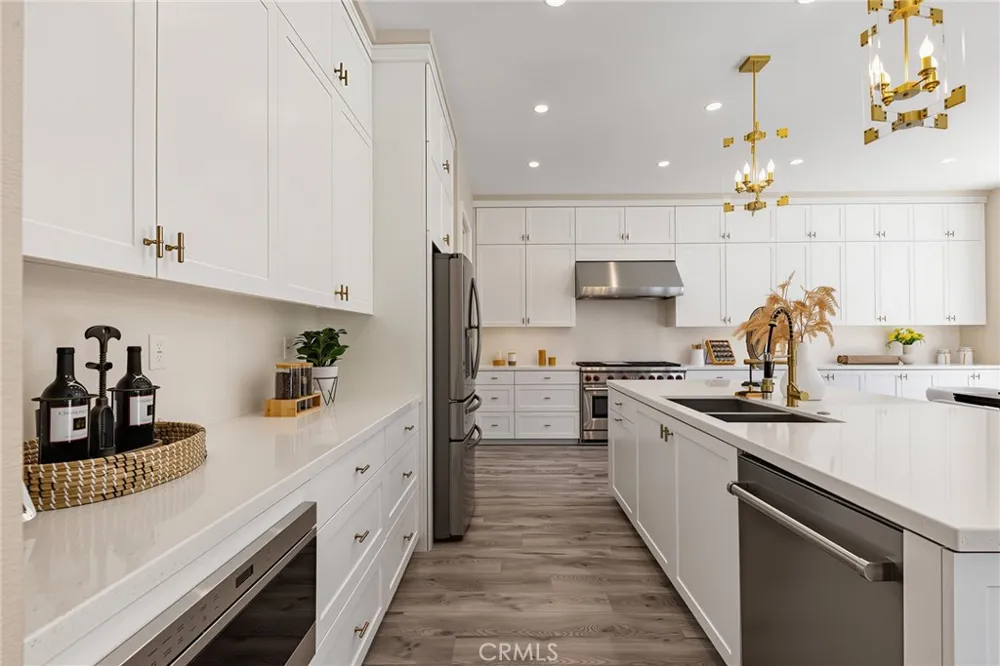 112 Green Rdg Irvine, CA 92602