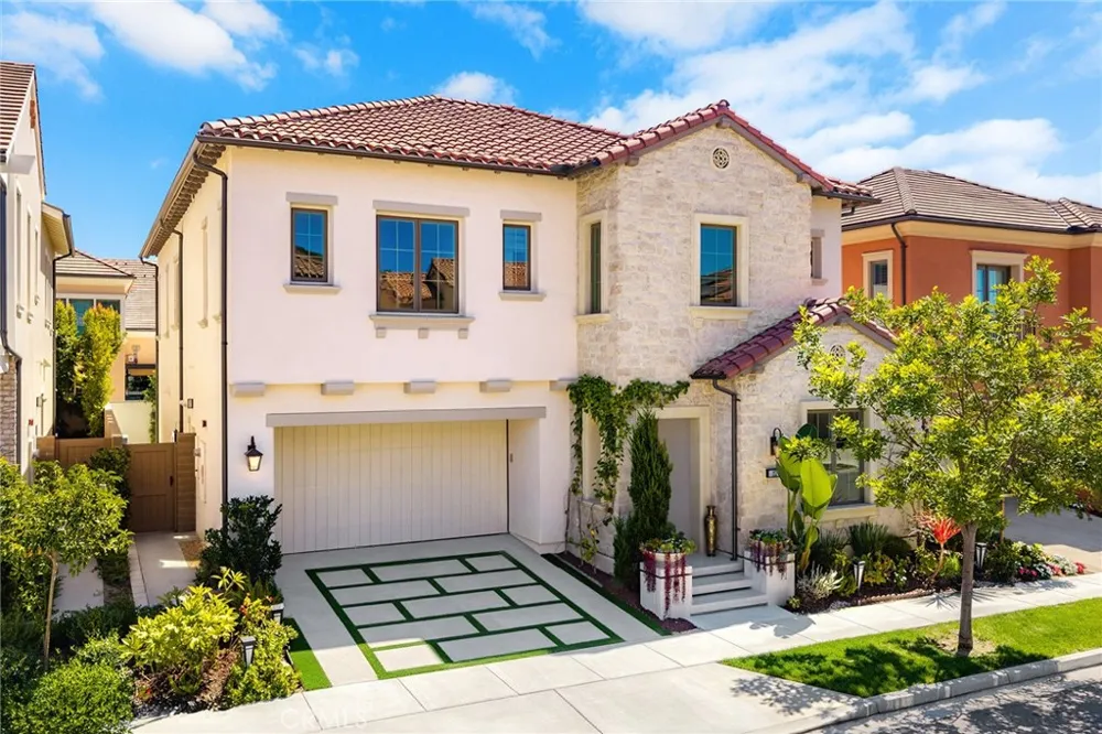 112 Green Rdg Irvine, CA 92602