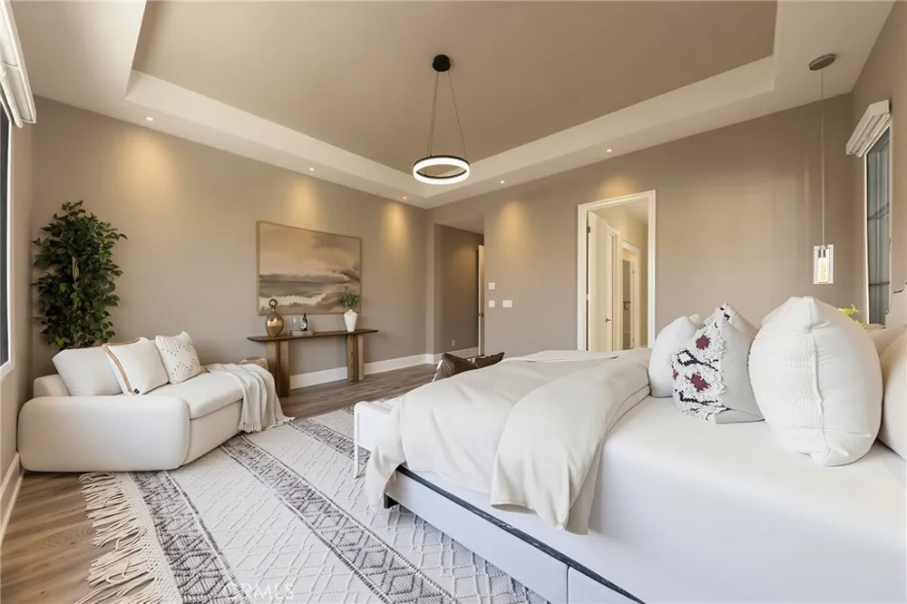 112 Green Rdg Irvine, CA 92602