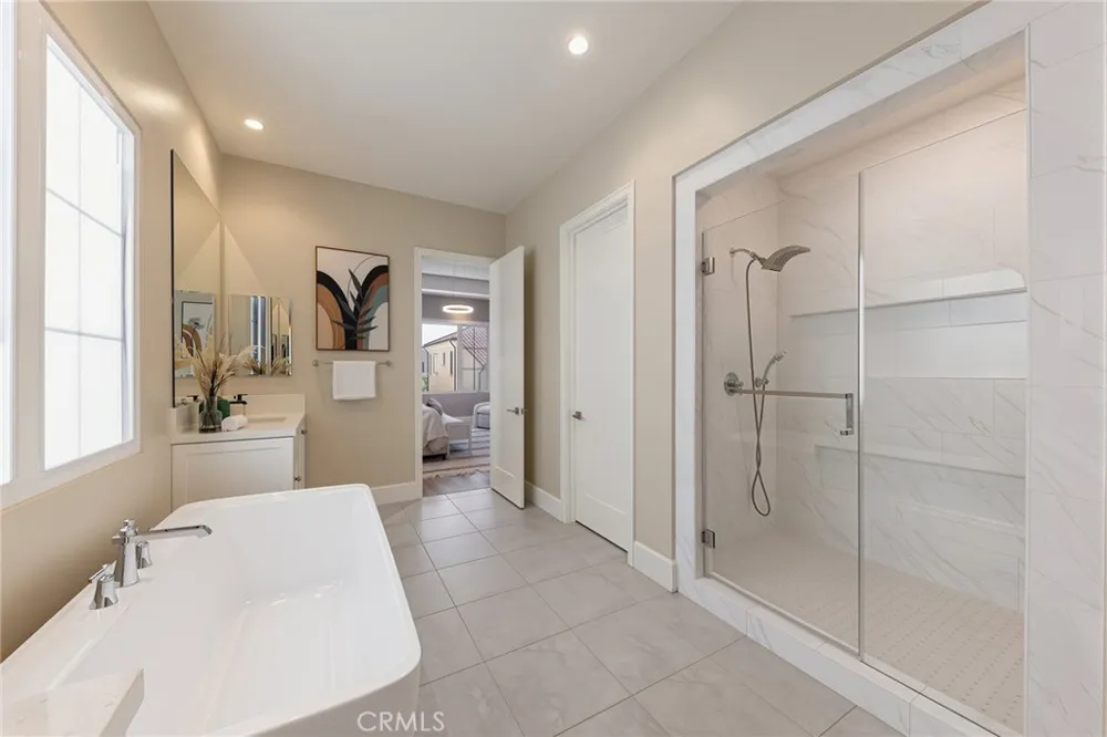 112 Green Rdg Irvine, CA 92602