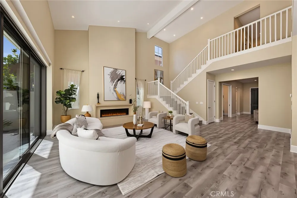 112 Green Rdg Irvine, CA 92602